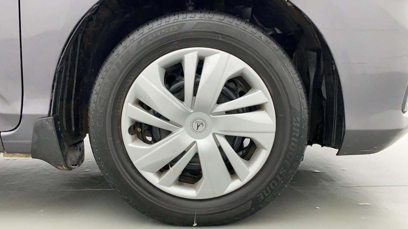 2019 Honda Amaze 1.2 SMT I VTEC, CNG, Manual, 26,083 km, Right Front Wheel