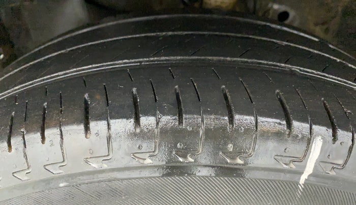 2019 Honda Amaze 1.2 SMT I VTEC, CNG, Manual, 26,083 km, Left Front Tyre Tread