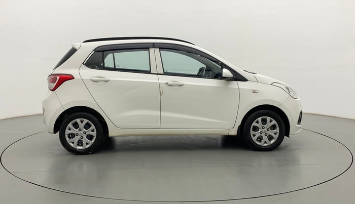2016 Hyundai Grand i10 MAGNA 1.2 KAPPA VTVT, Petrol, Manual, 56,825 km, Right Side View