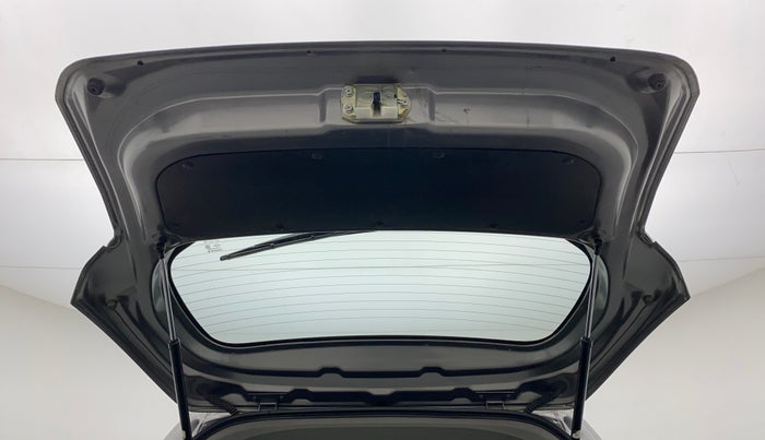 2018 Maruti Wagon R 1.0 VXI AMT, CNG, Automatic, 76,744 km, Boot Door Open