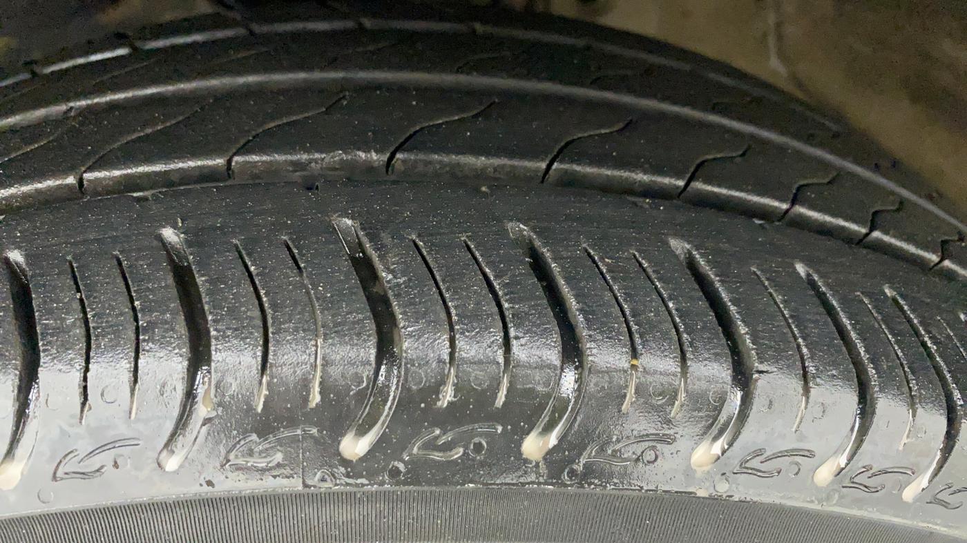 2013 Honda City S MT PETROL, Petrol, Manual, 74,017 km, Left Front Tyre Tread