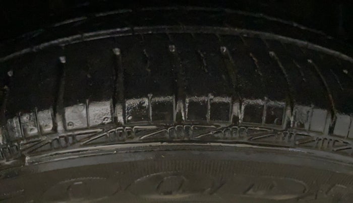 2017 Honda Amaze 1.2L I-VTEC S AT, Petrol, Automatic, 57,252 km, Right Front Tyre Tread