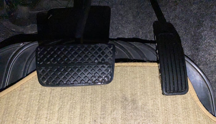 2017 Honda Amaze 1.2L I-VTEC S AT, Petrol, Automatic, 57,252 km, Pedals