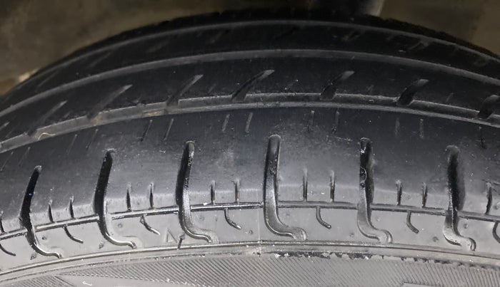 2018 Datsun Redi Go S 1.0, Petrol, Manual, 59,859 km, Left Rear Tyre Tread