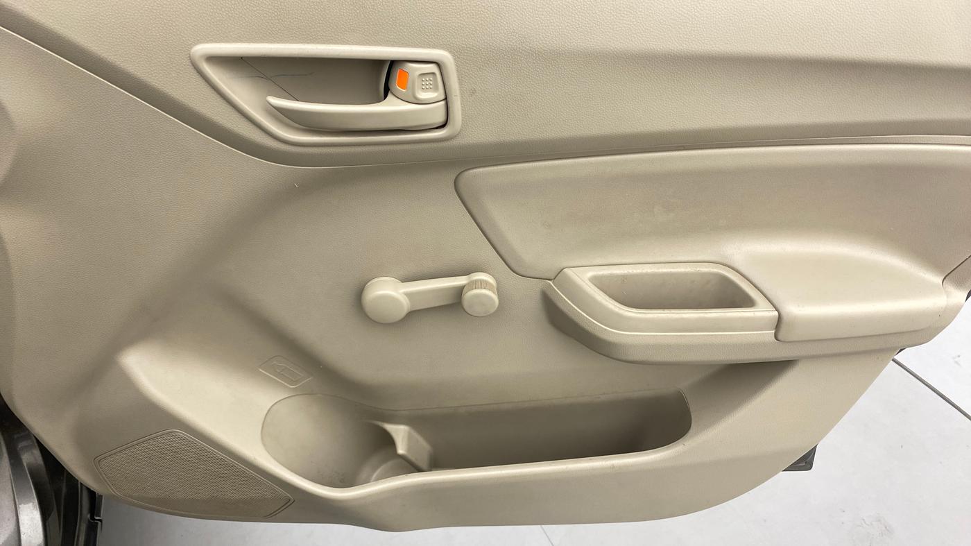 2020 Maruti Dzire LXI, Petrol, Manual, 12,880 km, Driver Side Door Panels Control