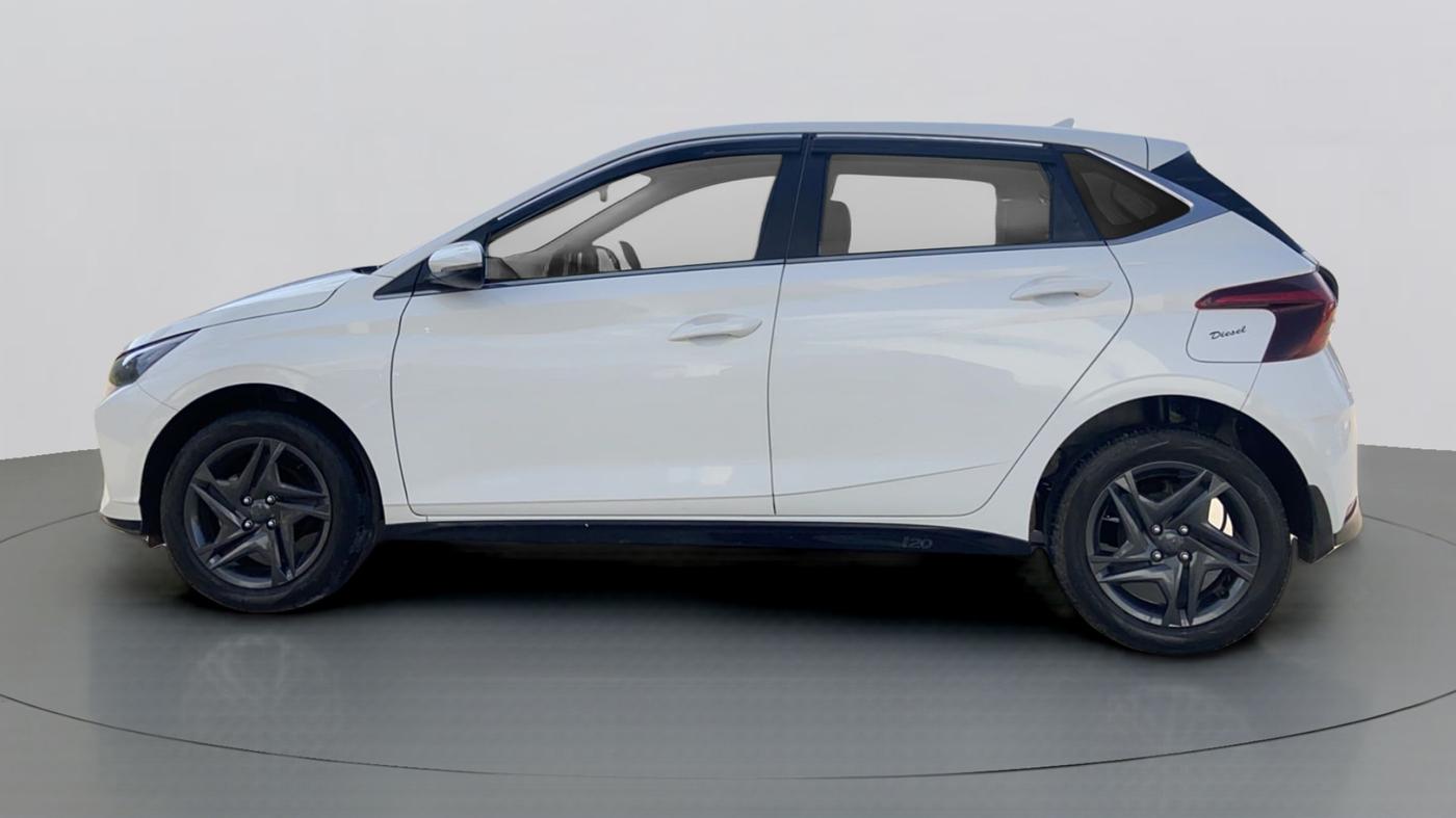 2021 Hyundai NEW I20 SPORTZ 1.5 MT, Diesel, Manual, 15,103 km, Left Side