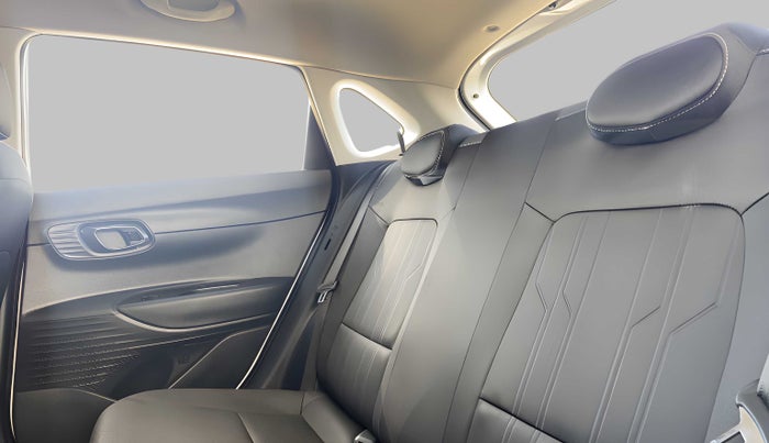 2021 Hyundai NEW I20 SPORTZ 1.5 MT, Diesel, Manual, 15,103 km, Right Side Rear Door Cabin