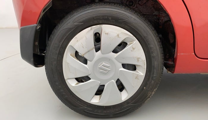 2016 Maruti Celerio VXI CNG, CNG, Manual, 95,441 km, Right Rear Wheel
