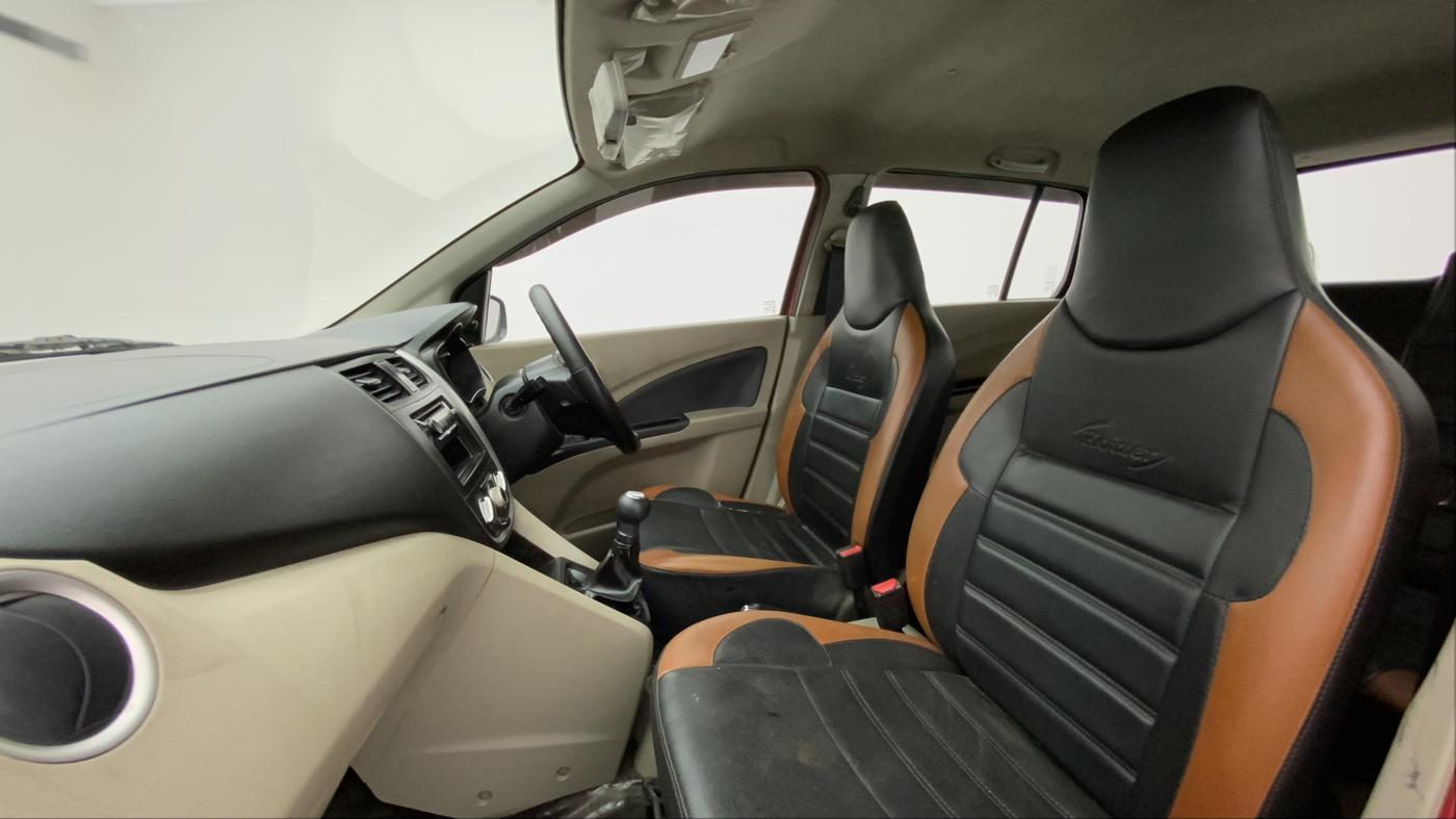 2016 Maruti Celerio VXI CNG, CNG, Manual, 95,441 km, Right Side Front Door Cabin