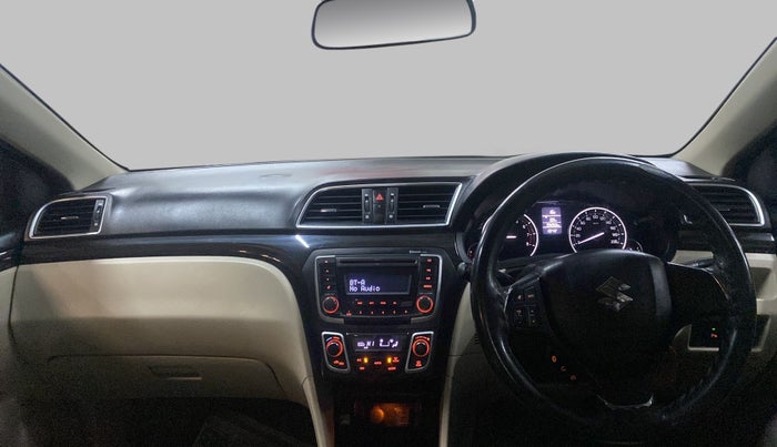 2017 Maruti Ciaz DELTA 1.4 MT PETROL, Petrol, Manual, 99,250 km, Dashboard