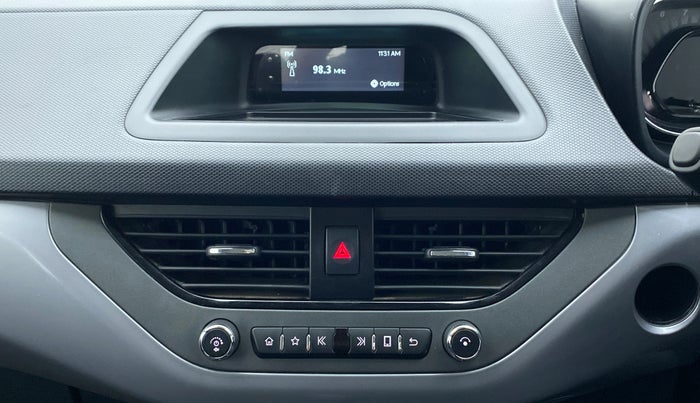 2021 Tata NEXON XM 1.5, Diesel, Manual, 29,020 km, Infotainment System
