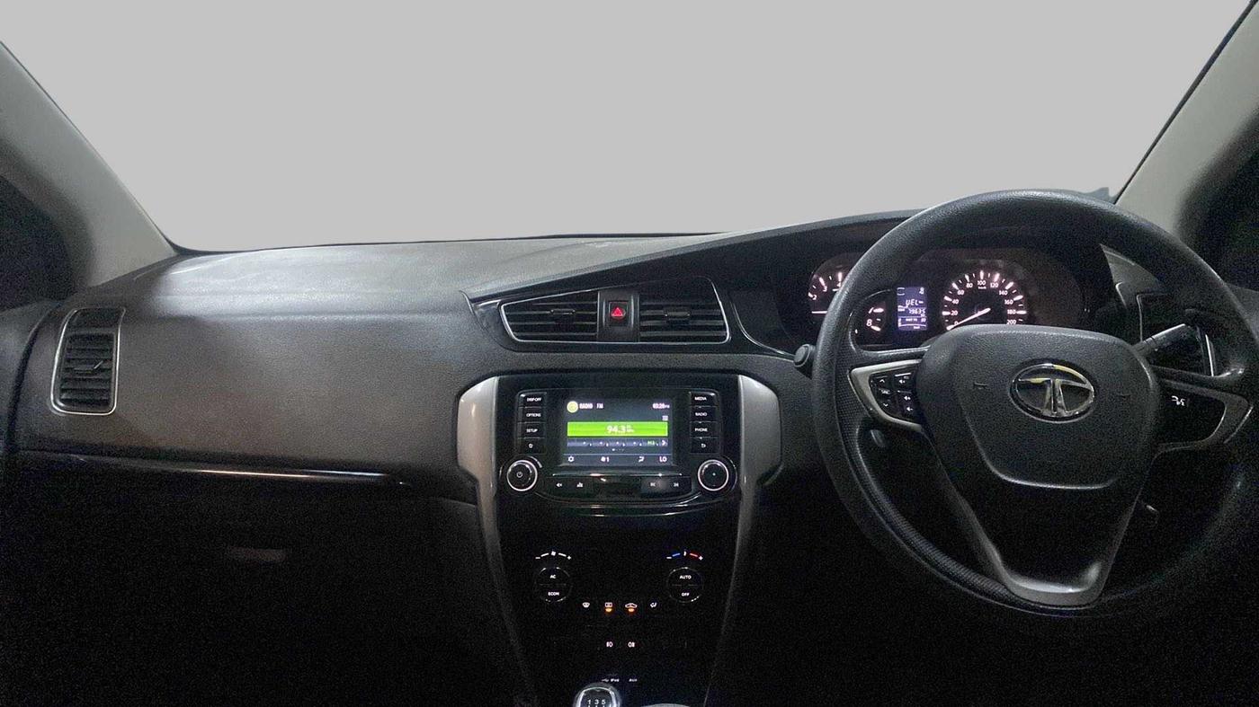 2015 Tata Bolt XT QUADRAJET, Diesel, Manual, 79,620 km, Dashboard