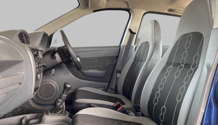 2015 Maruti Alto 800 VXI, Petrol, Manual, 27,813 km, Right Side Front Door Cabin