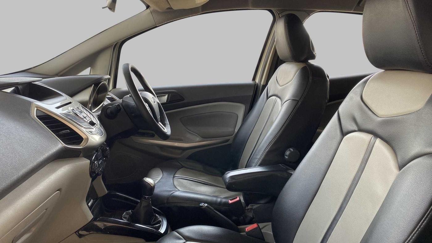 2015 Ford Ecosport 1.5TITANIUM TDCI, Diesel, Manual, 62,134 km, Right Side Front Door Cabin