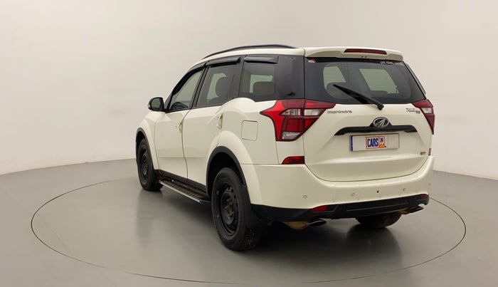 2018 Mahindra XUV500 W7, Diesel, Manual, 67,379 km, Left Back Diagonal