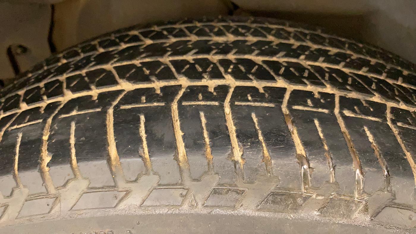 2018 Mahindra XUV500 W7, Diesel, Manual, 67,379 km, Right Rear Tyre Tread