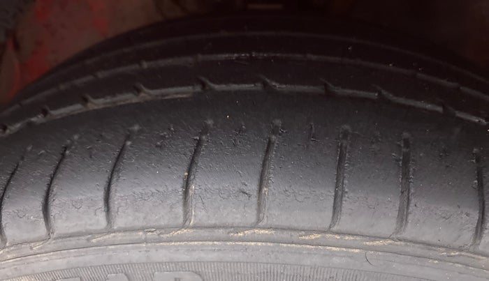 2017 Volkswagen Polo GT TSI 1.2 PETROL AT, Petrol, Automatic, 65,423 km, Right Front Tyre Tread