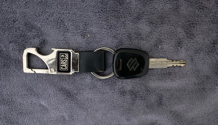 2015 Maruti Alto K10 VXI AMT, Petrol, Automatic, 43,594 km, Key Close Up