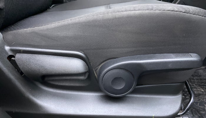 2015 Maruti Swift ZXI, Petrol, Manual, 57,817 km, Driver Side Adjustment Panel