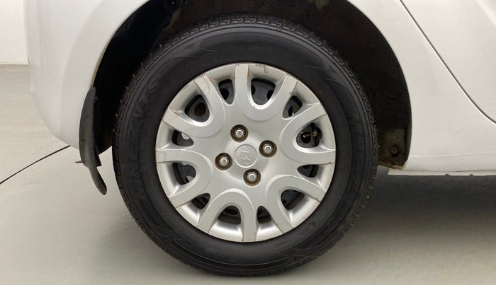 2010 Hyundai i20 SPORTZ 1.2 O, Petrol, Manual, 60,127 km, Right Rear Wheel