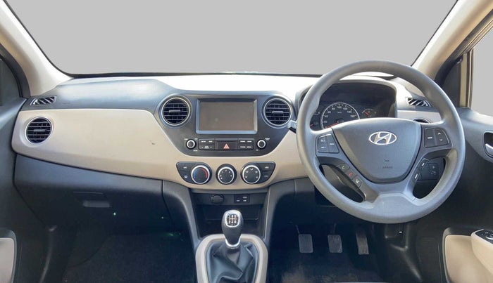 2017 Hyundai Grand i10 SPORTZ (O) 1.2 KAPPA VTVT, Petrol, Manual, 32,646 km, Dashboard