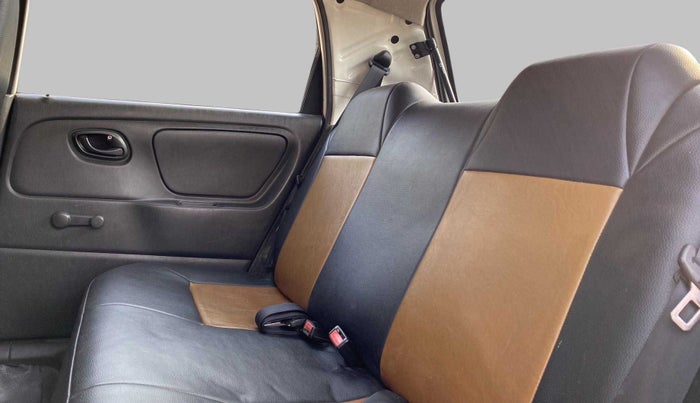 2010 Maruti Alto LXI, Petrol, Manual, 63,550 km, Right Side Rear Door Cabin