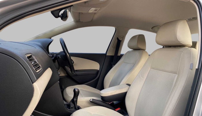 2018 Skoda Rapid STYLE 1.6 MPI MT, Petrol, Manual, 39,933 km, Right Side Front Door Cabin