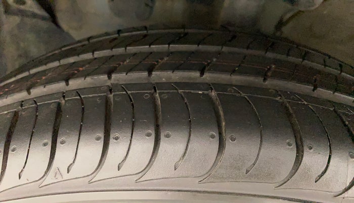 2020 KIA SELTOS HTK PLUS 1.5, Petrol, Manual, 53,416 km, Left Front Tyre Tread