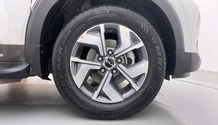 2021 KIA SONET HTX 1.0 IMT, Petrol, Manual, 30,332 km, Right Front Wheel