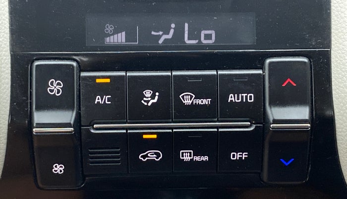 2021 KIA SONET HTX 1.0 IMT, Petrol, Manual, 30,332 km, Automatic Climate Control
