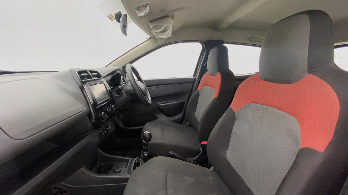 2016 Renault Kwid RXT, Petrol, Manual, 56,973 km, Right Side Front Door Cabin