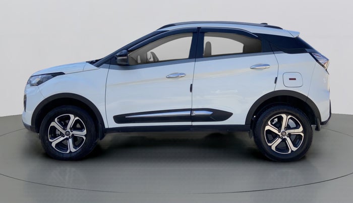 2021 Tata NEXON XZA+ (O) 1.5  RTQ, Diesel, Automatic, 14,970 km, Left Side