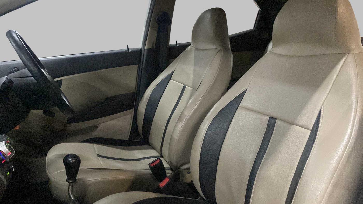 2018 Hyundai Eon ERA +, Petrol, Manual, 45,098 km, Right Side Front Door Cabin