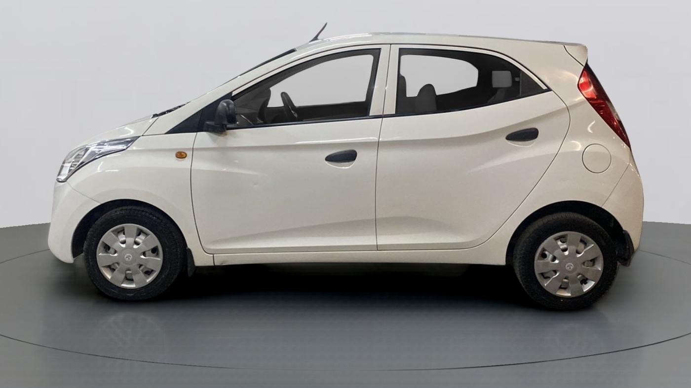 2018 Hyundai Eon ERA +, Petrol, Manual, 45,098 km, Left Side