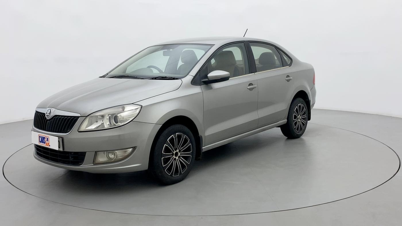 2016 Skoda Rapid ELEGANCE 1.6 MPFI AT, Petrol, Automatic, 99,847 km, Left Front Diagonal
