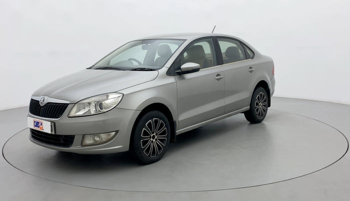2016 Skoda Rapid ELEGANCE 1.6 MPFI AT, Petrol, Automatic, 99,847 km, Left Front Diagonal