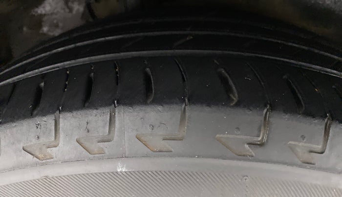 2018 Honda WR-V 1.2 i-VTEC VX MT, Petrol, Manual, 77,902 km, Right Rear Tyre Tread