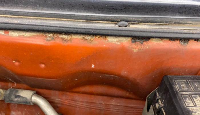 2010 Maruti Alto LXI, Petrol, Manual, 41,158 km, Firewall - Slight discoloration