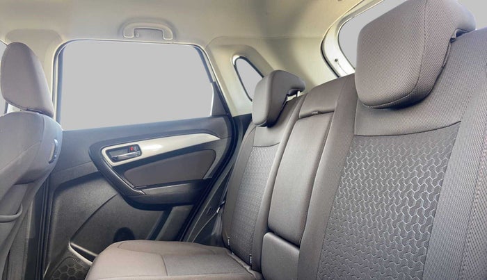 2021 Toyota URBAN CRUISER PREMIUM MT, Petrol, Manual, 43,352 km, Right Side Rear Door Cabin