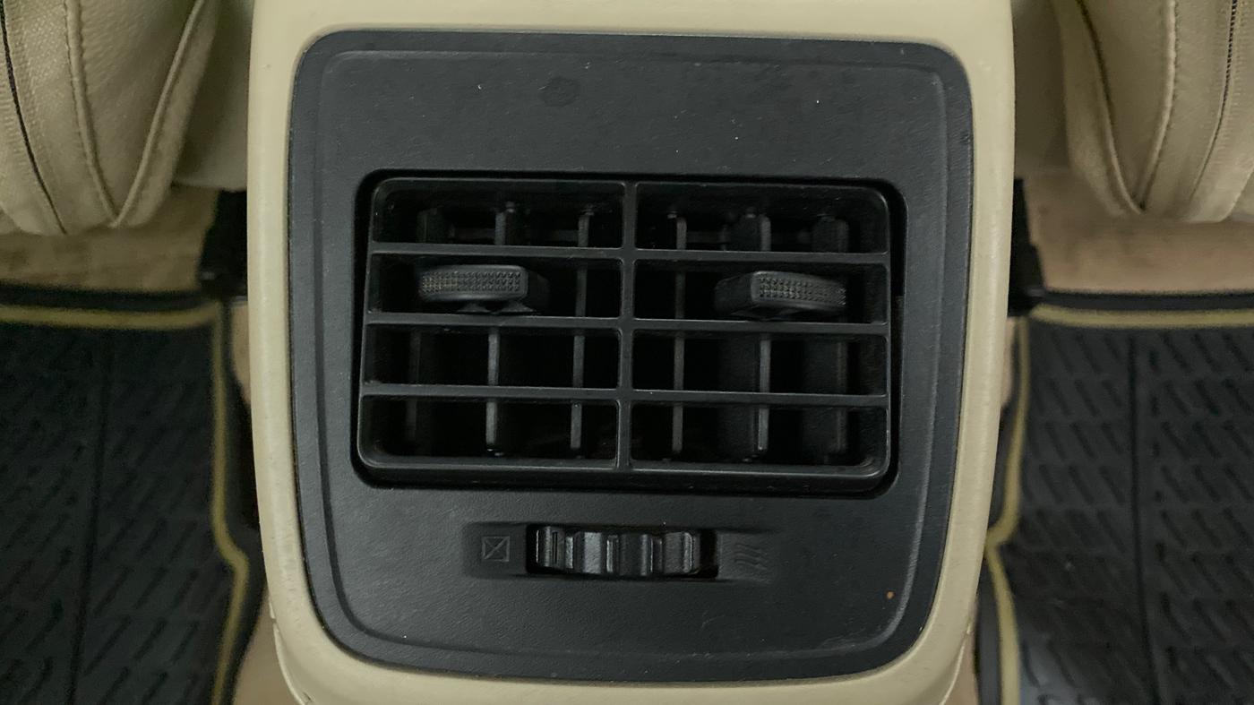 2020 Maruti Dzire VXI, Petrol, Manual, 34,188 km, Rear AC Vents