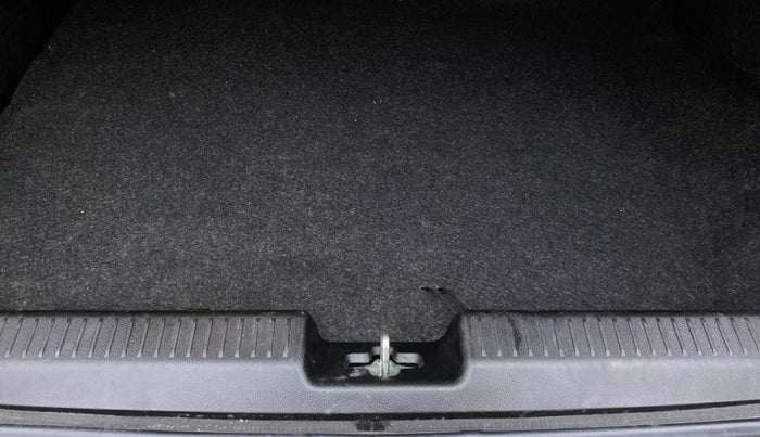 2020 Maruti Dzire VXI, Petrol, Manual, 34,188 km, Boot Inside