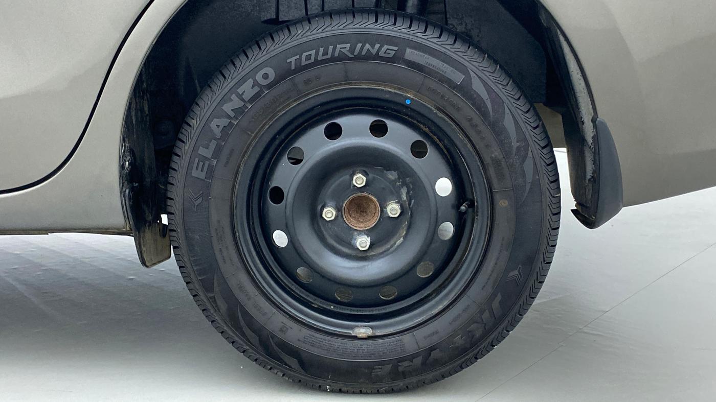 2020 Maruti Dzire VXI, Petrol, Manual, 34,188 km, Left Rear Wheel