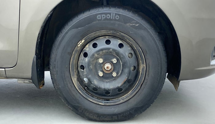 2020 Maruti Dzire VXI, Petrol, Manual, 34,188 km, Right Front Wheel