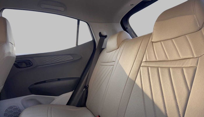 2020 Hyundai GRAND I10 NIOS MAGNA CORPORATE EDITION AMT 1.2 KAPPA VTVT, Petrol, Automatic, 3,396 km, Right Side Rear Door Cabin