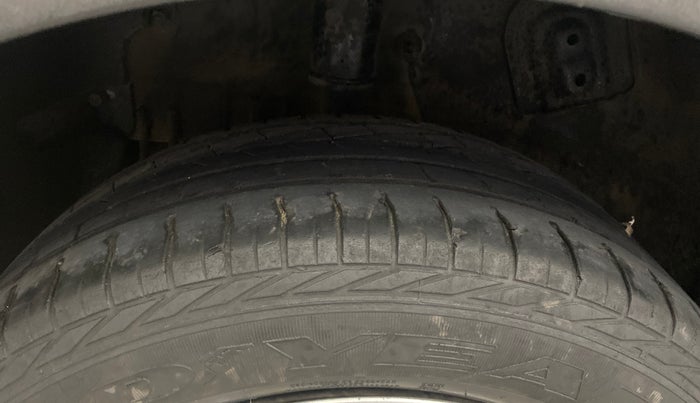 2020 Tata NEXON XMA PETROL, Petrol, Automatic, 55,768 km, Right Rear Tyre Tread