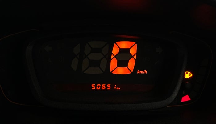 2019 Renault Kwid RXT 1.0 (O), Petrol, Manual, 50,647 km, Odometer Image