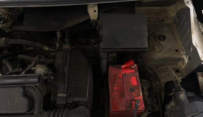 2019 Renault Kwid RXT 1.0 (O), Petrol, Manual, 50,647 km, Engine View - Left