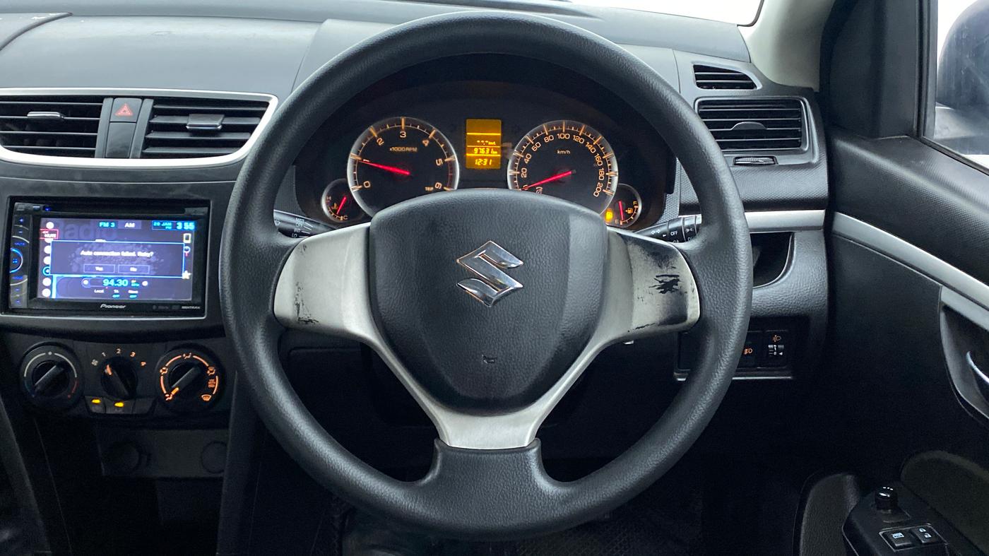 2014 Maruti Swift VDI, Diesel, Manual, 97,631 km, Steering Wheel Close Up