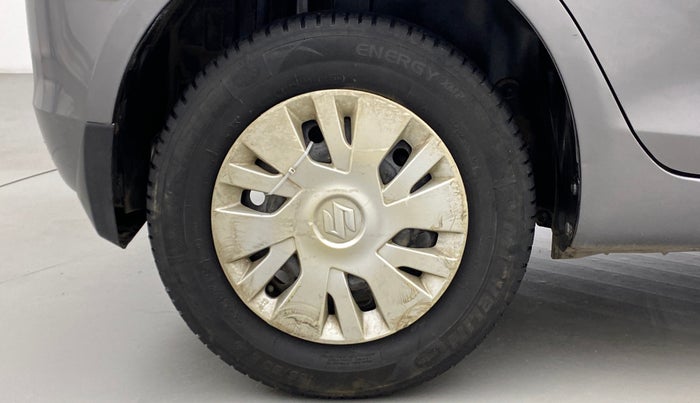 2014 Maruti Swift VDI, Diesel, Manual, 97,631 km, Right Rear Wheel