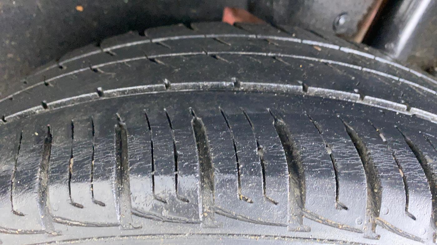 2018 Maruti Vitara Brezza VDI, Diesel, Manual, 64,331 km, Left Rear Tyre Tread
